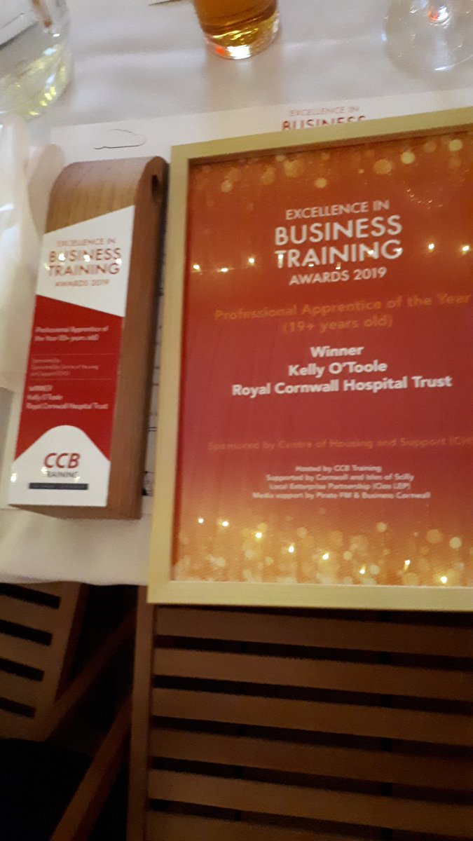 kelly_toole's tweet photo. #EBTA19 So I've only gone and won the award. Thank you everyone. https://t.co/jg07eX8PfH