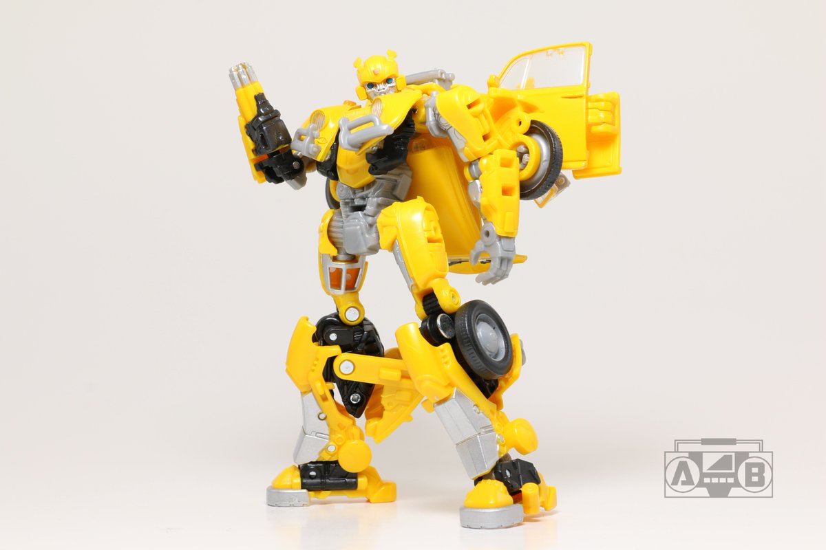 abopphotography's tweet photo. The fearless Autobot scout. #transformers #toyphotography #bumblebeemovie #autobot #bumblebee https://t.co/ysbnbDVxgZ
