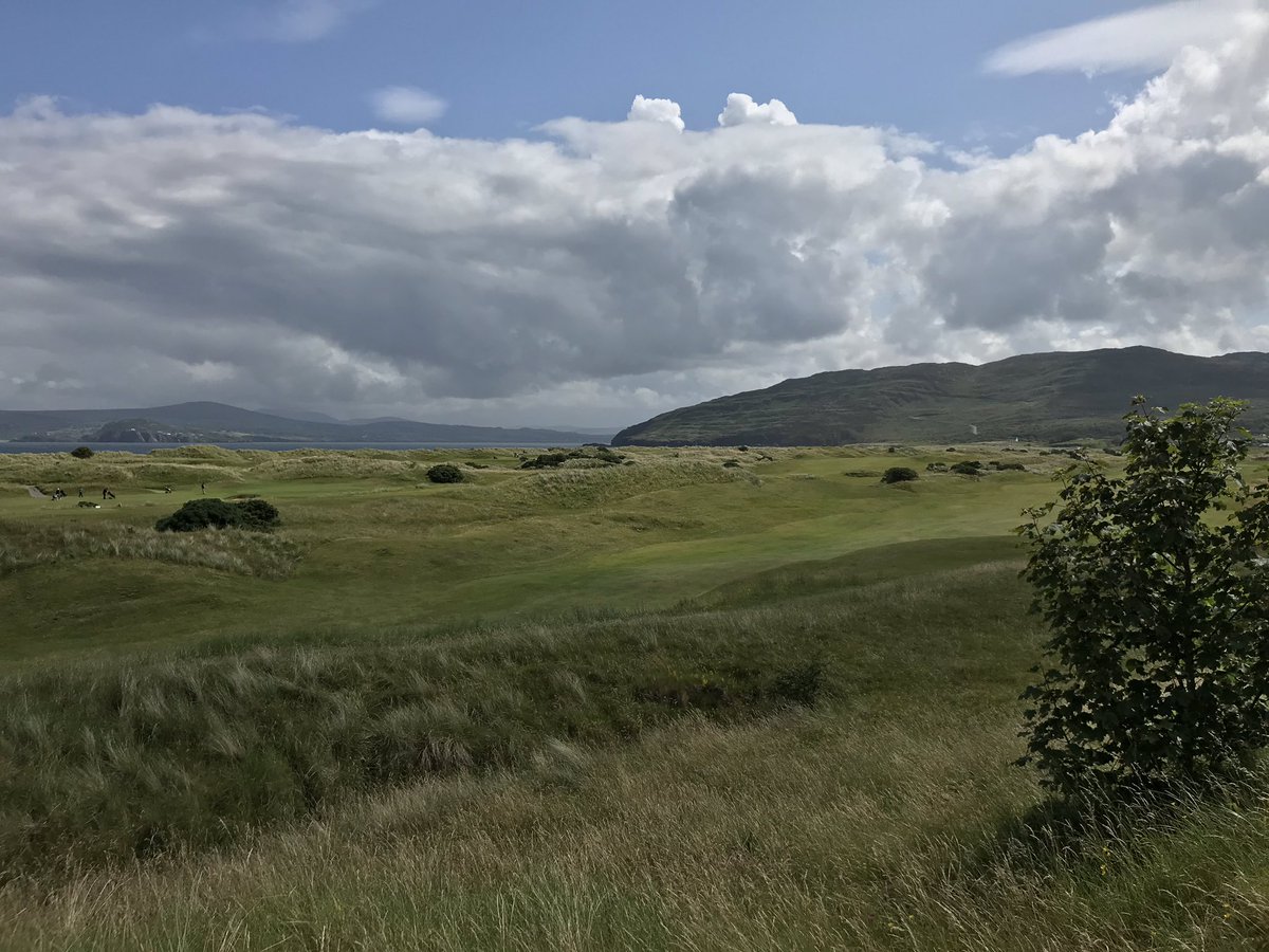 TomKGolf's tweet photo. All done in Donegal. Great Final Day of @SMOpen North @PortsalonGolf today, thanks to @daraghlyons and all the Team for a fantastic finalé to 3 terrific days of links golf! #SMOpenNorth https://t.co/JXJbK0vXO2