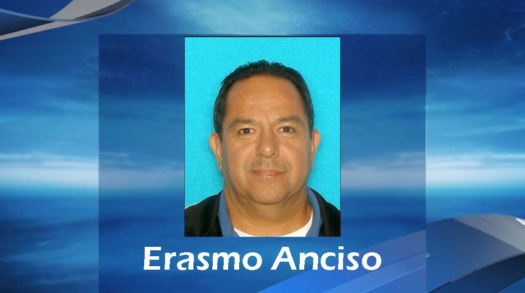 IT TAKES TWO SECONDS TO RT....Police in Weslaco are searching for a missing man. Erasmo Anciso, 54, was last seen on Wednesday afternoon leaving his home on the 3900 block of Borg Drive.
>>valleycentral.com/news/local/wes…
#rgv #weslaco #missingperson
