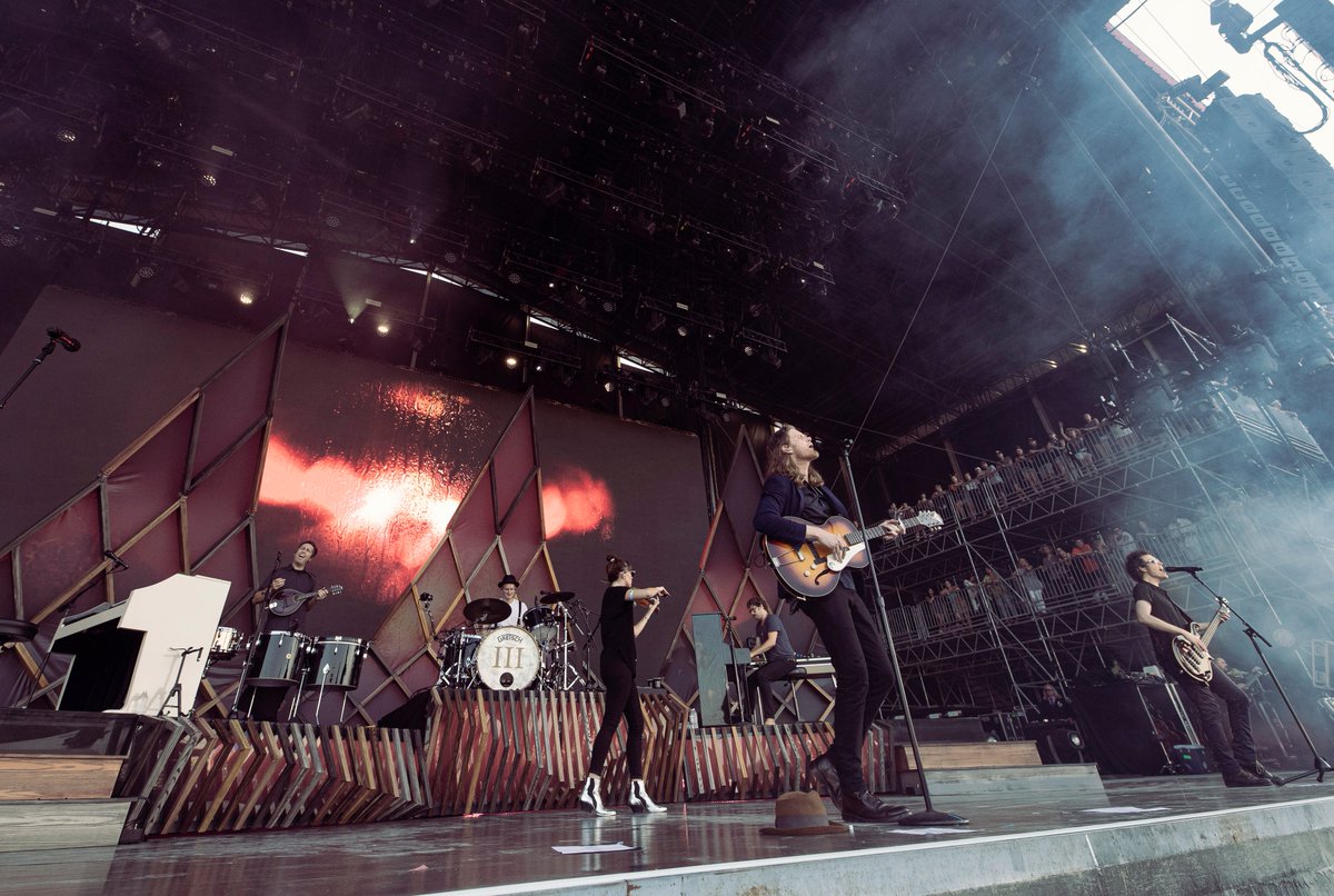 thelumineers's tweet photo. This year's festivals have been unreal. #TBT to Bonnaroo earlier this summer. https://t.co/CnZlYTfJx3