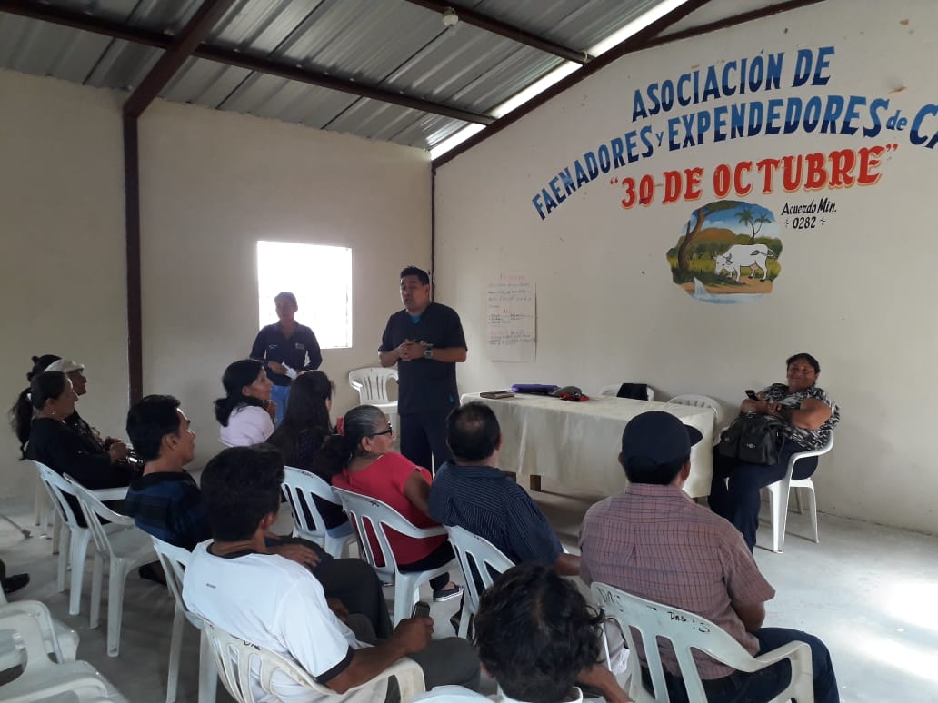 DPManabiSalud's tweet photo. #Paján |Profesionales de la salud del distrito 13D09 brindan capacitación a cuidadores de pacientes con discapacidad, proporcionando información oportuna para mejorar el estilo de vida de los usuarios y sus familias https://t.co/O1PpqO4TkW