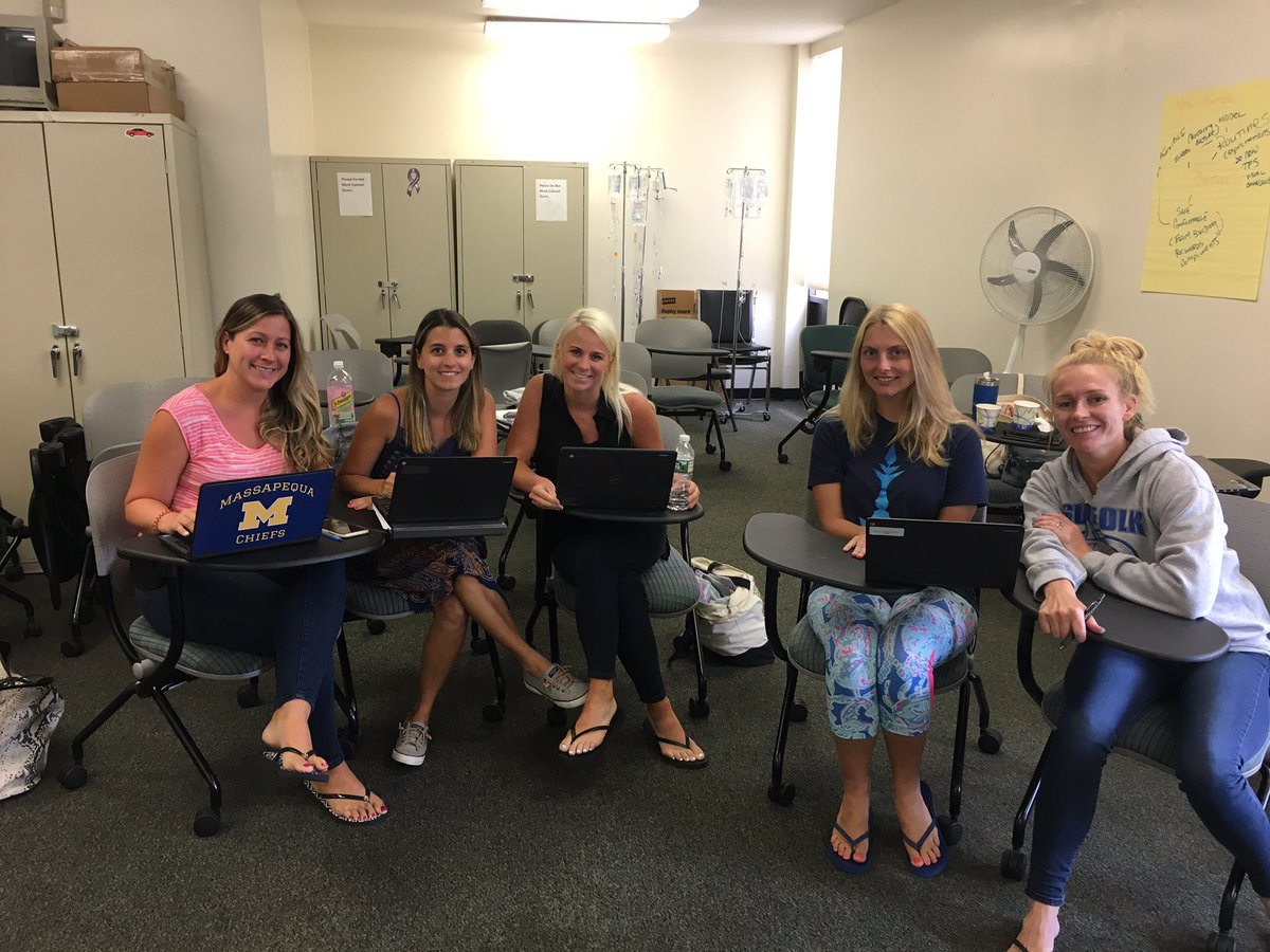 PiotrowskiFFE's tweet photo. Awesome class! @brian_trap @MissJaeger814  @MsMartin813 @MolloyCollege #ffefairfieldfamily https://t.co/riZFxShW7D