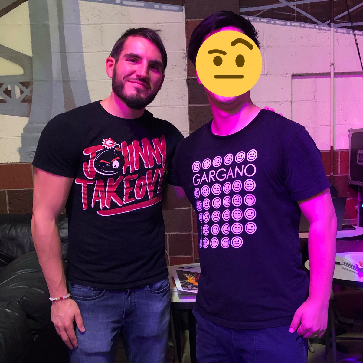 Fight24Fight's tweet photo. #Evolve10th Meet&Greet編 part.6
Johnny Gargano @JohnnyGargano
また一つ夢が叶いました。
My dream came true last Saturday. Words cannot describe my feelings every time I watch his matches and stories. He is the MARVEL-ous HERO to me.
Thank you & #Iloveyou3000, #JohnnyWrestling https://t.co/0fG04qZ9w8