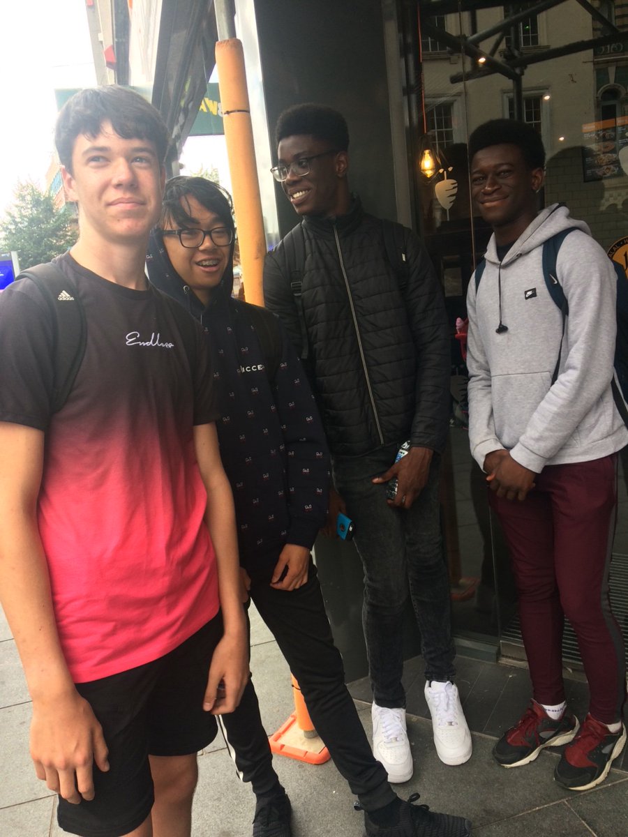 mesgerman's tweet photo. Today we took part in a German Expressionist Art workshop in Leicester. Hitler deemed this style degenerate. We finished off our slice of culture with a German Döner kebab #newwalkmuseumlargestcollectionofgermanexpressionistartuk #germandönerkebab #entartetetkunst https://t.co/gJSh0673p9