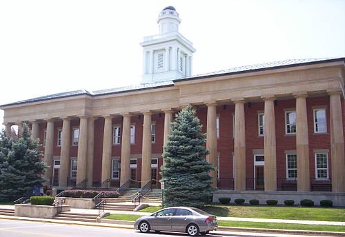 OhioCourthouses's tweet photo. Sandusky County celebrates courthouse's 175th anniversary. Building is fourth oldest courthouse in Ohio.  https://t.co/2xF6rVgYfi via @FremontNM https://t.co/DdqBvbIKWn