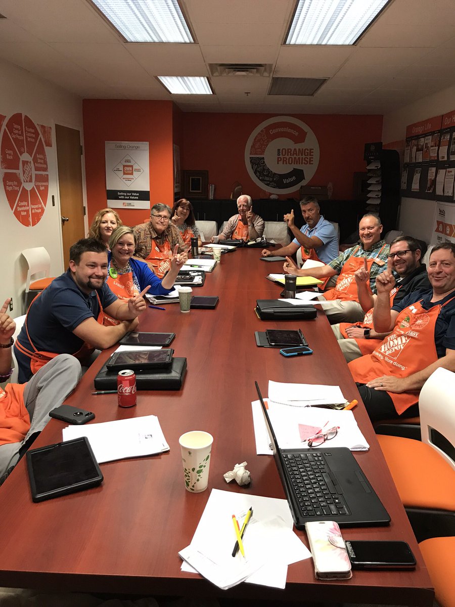 mikesaphd's tweet photo. I got the surprise of my life today while at the #HDIDetroit sales meeting. At the request of sales consultants @AlumbaughLisa presented me with a #HomerAward for taking care of our people! #DetroitRocks #Humbled #BIMLife @KendraByrd24 @larryhoerner @creasonovathd @thdShannon https://t.co/qwqiDd5Qqt