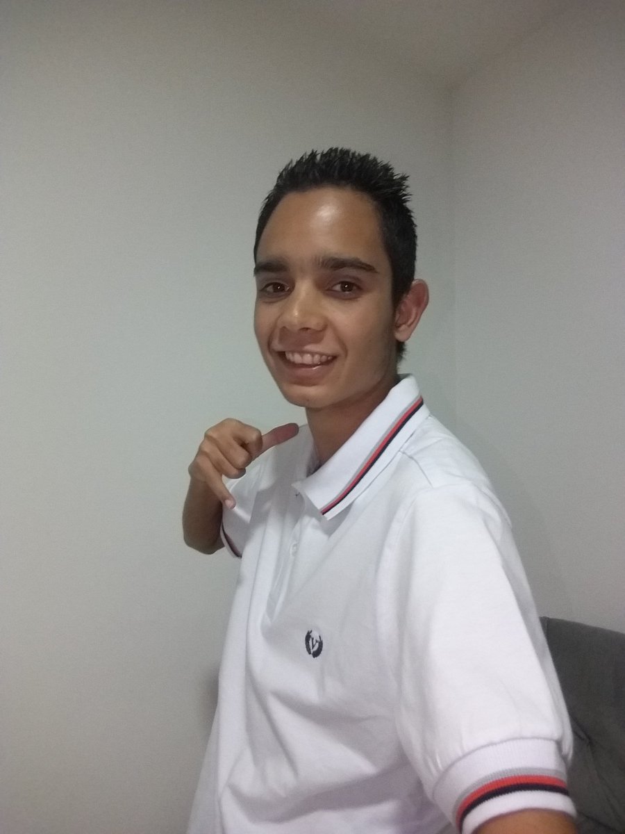 Hernane76390218's tweet image. Bora para a colação de grau da maninha neh #gole!!! 😏🤙🍻🍻🥂🥂🍷🥃💥💥