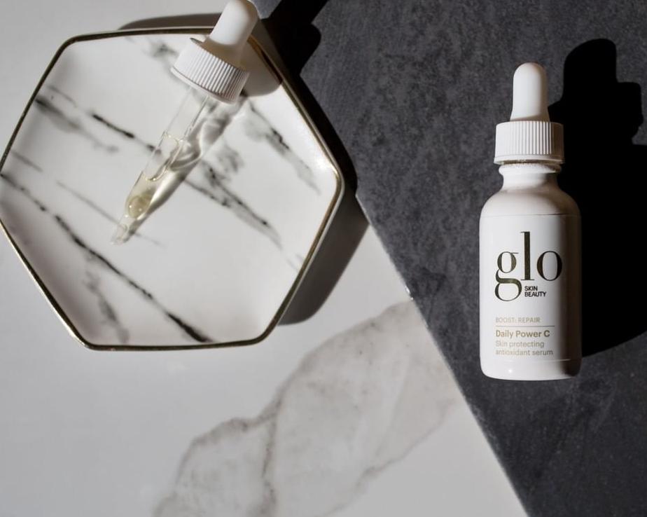 MySkinEvolution's tweet photo. The @gloskinbeauty Daily Power C serum contains Vitamin C which boosts your skin's collagen production for firmer, more plump skin. Shop this serum now: https://t.co/yjpygkenFL…/skin-protecting-power-duo #MySkinEvolution #LoriCarhart #GloSkinBeauty #VitaminC #VitaminCSerum https://t.co/HZHMvZqnp7