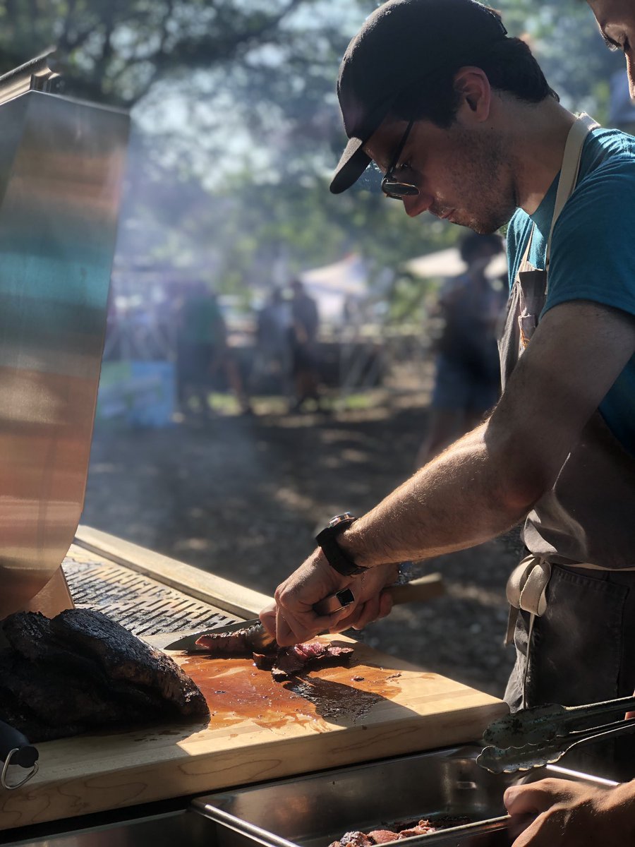 KalamazooGrills's tweet photo. Yes, it tastes as good as it looks!! 😋 #GCMchefbbq https://t.co/Vw63bqh0w5
