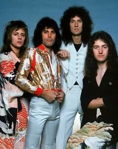 Today I wish a very Happy Birthday to Dr. Brian May    