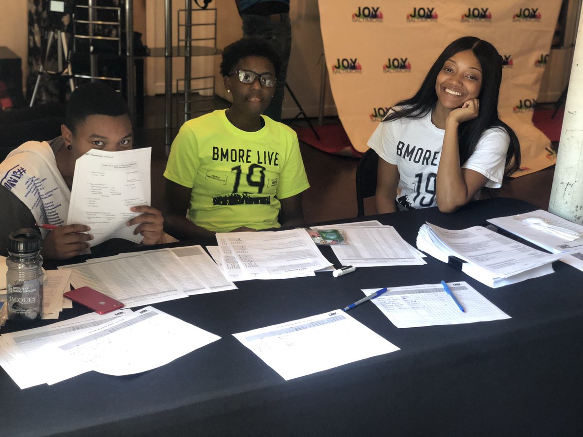 AshleyDDeVaughn's tweet photo. We are working hard to ensure ALL youth are engaged all summer long💪🏾Great Job tonight! Loni brought the young people OUT! @bmorelive19 @joybaltimore @dchasepresents #standupbaltimore #Baltimore #Artscape #bmorelive19 https://t.co/Asxg6yoPgy