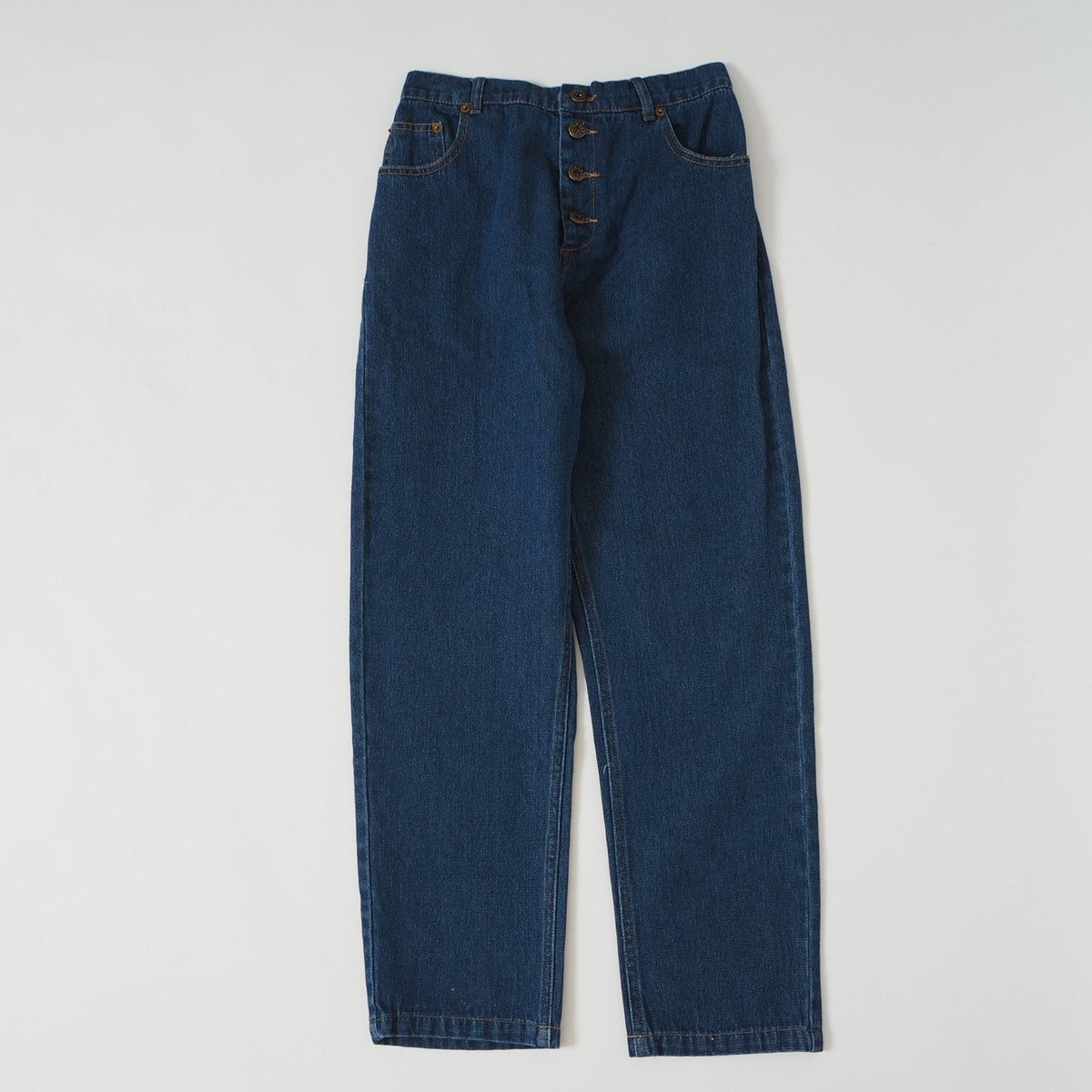 crisp_joy's tweet photo. 【 NEW ARRIVAL 】

front button denim pants
￥5,500+tax
(navy)
#c2k2580

flower gather skirt
￥6,400+tax
(brown, black)
#c2k2501

#crisp2019aw https://t.co/G3Pelw1MB5
