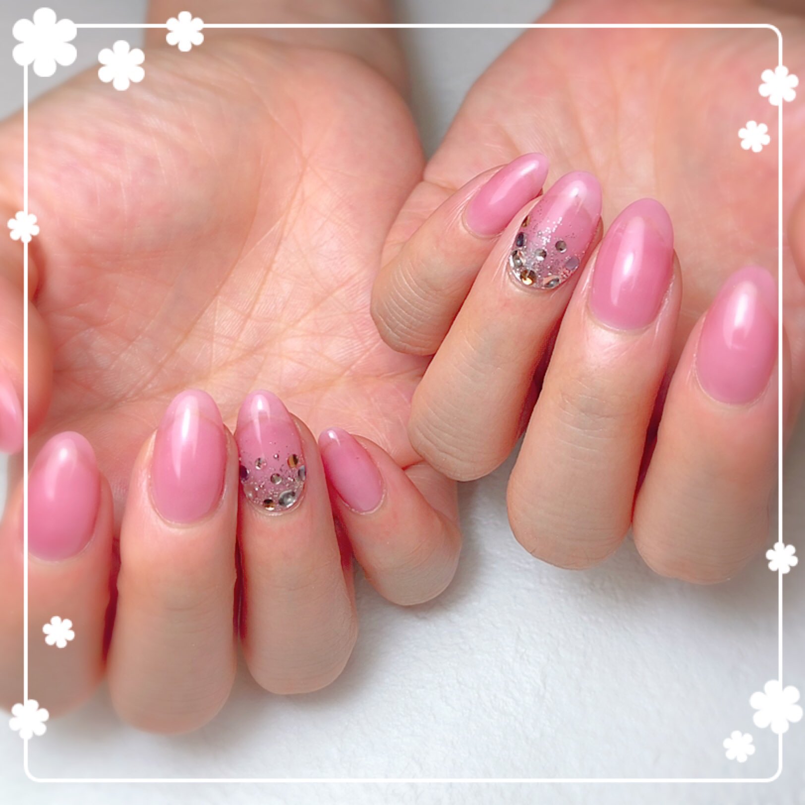 Twitter 上的 Masami お客様ネイル シアーピンクのワンポイントネイル シアーピンク ワンカラー キラキラネイル ワンポイントネイル 美甲 ネイルデザイン ネイルアート ストーンアート 根元ラメグラ 逆グラデ T Co Fvwyrcrq38 Twitter