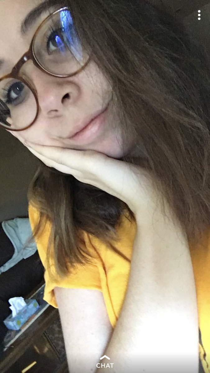 teebinjones's tweet image. Breaking news I love my girlfriend @tessavanburen