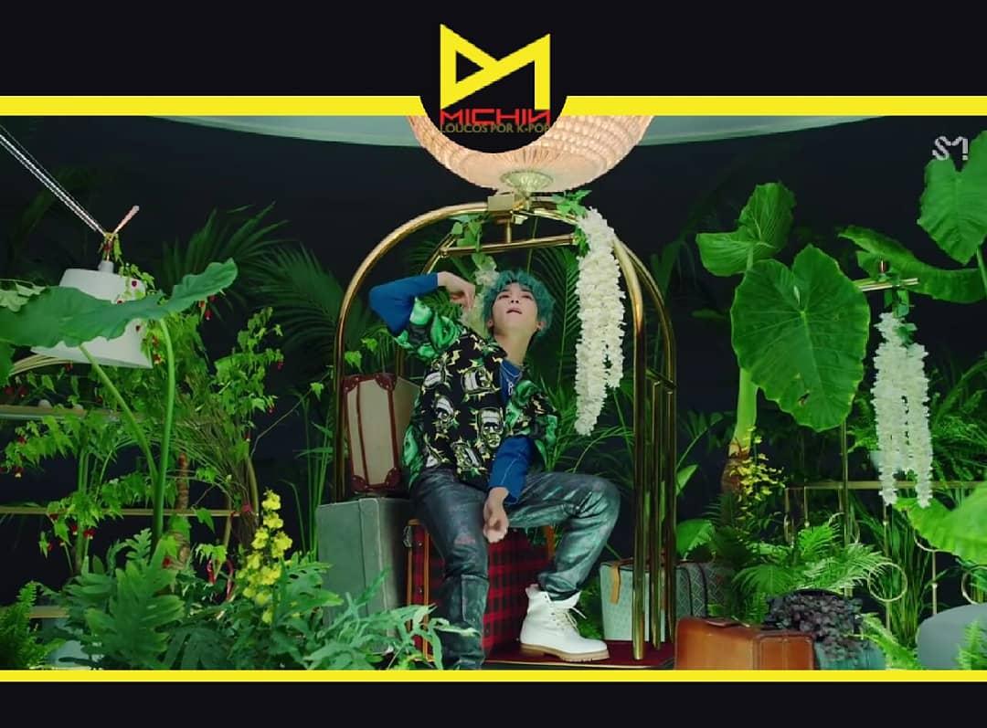 MichinFandom's tweet photo. Quem também lançou mv foi o #Taeyong (líder do #NCT127) que fez seu debut solo com #LongFlight.
Parabéns Taeyong 💛. https://t.co/ZucgHPBmtN