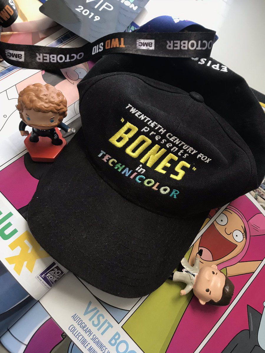 FoxSpecOps3's tweet image. 💀#Represent #Bones #ComicCon2019
