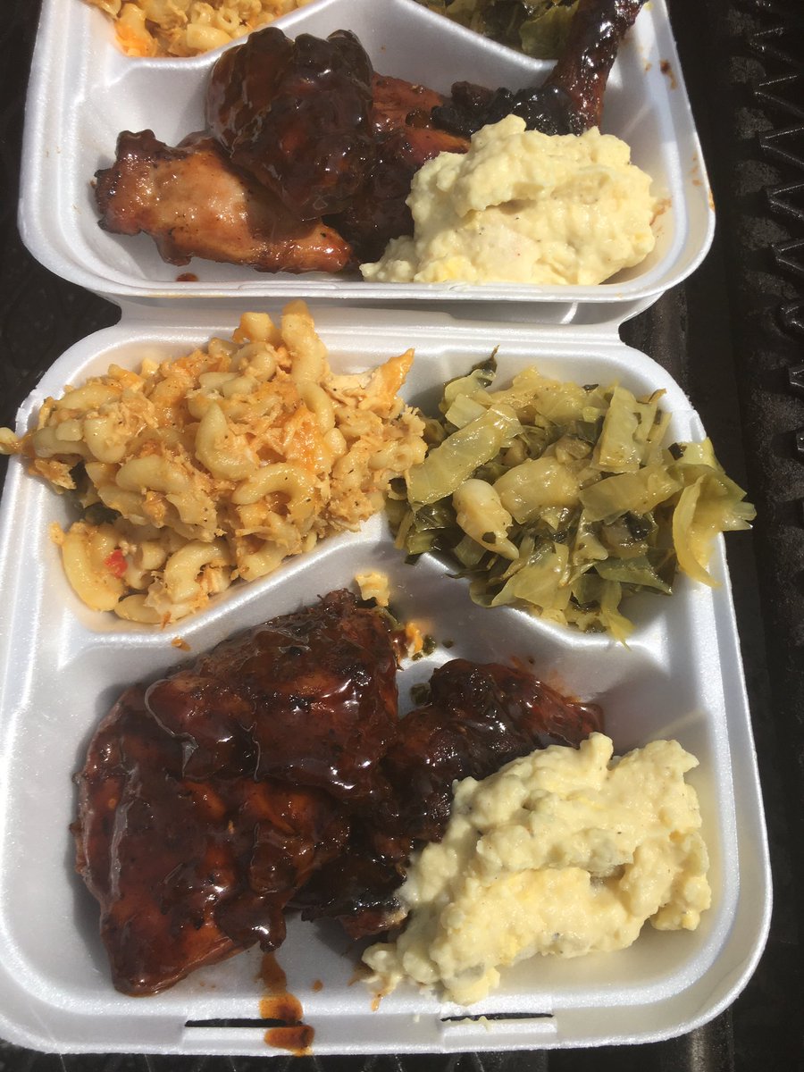 chefm3mphiz's tweet photo. BookUp
#chefm3mphiz #itsreallylikethat #chefm3mphiz #str8upouttam3mphiz #weaimtopleasewithwhatwefeed #whowantdasmoke💨 #MemphisBbQ #fayettevillenc #Foodies #BBq #DaM3mphizwayy #FoodPorn #supportblackbusiness #LockIn https://t.co/HIHuIQB4cQ