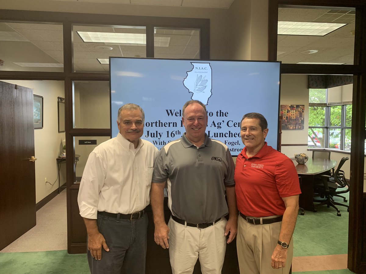 Best of the Best!  <a href="/maxarmstrong/">Max Armstrong</a>, @ati_davefogel and Steve Johnson from Iowa State University!  Thanks to all 3 of you for speaking at our <a href="/NIAgCenter/">Northern Illinois Ag Center</a> Grower event!  People are still talking about it!