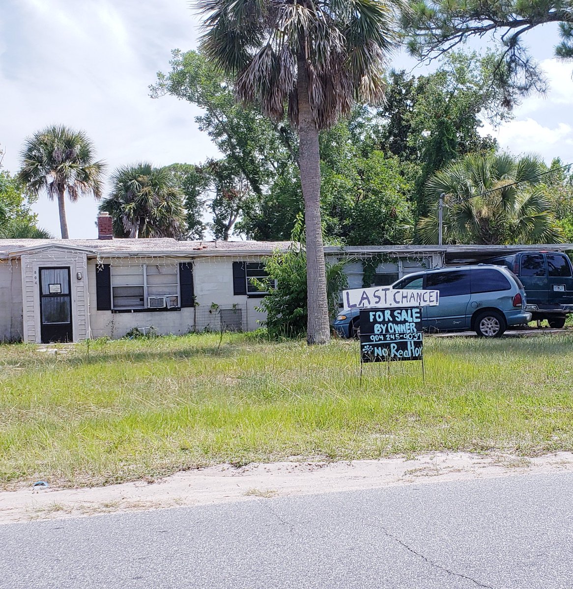 dmfields12's tweet image. Be sure and grab this house for sale. 16th Avenue South Jax Beach.
