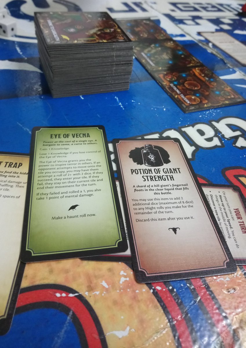 PlayerSaico's tweet photo. Así invierten la tarde lo que jamás pisaron un antro en su vida, con juegos de mesa cuyos nombres casi nadie conoce XD, #forevergeek https://t.co/xkWeeOVqxg