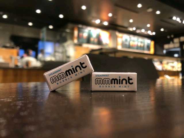 mmmintbubble's tweet photo. Mmm...Good! Never leave home with out it. #mmmintbubble #breathmint #mints #Breathtaking  #LongIsland https://t.co/bsAGTjAr4L