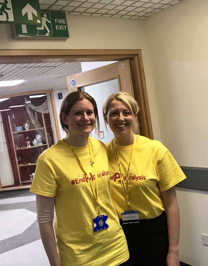 ClaireNelson22's tweet photo. #frimleyfrailty supporting #EndPJParalysis @geris_lucy @BrianwDolan @FHFTnursing https://t.co/AhaZmoSrSY