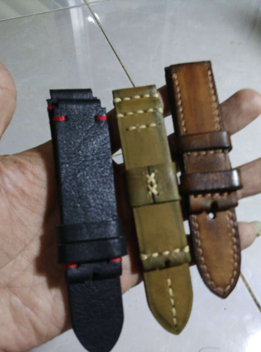mvnlthr's tweet photo. watch strap size 22,130/80...... ready stok #watchstrap #strap #talijam #talijamtangan #seiko #seikodiver #seikodiverindonesia #leatherwork #leathercraft #leathergoods #handmade https://t.co/Odbr619uDD