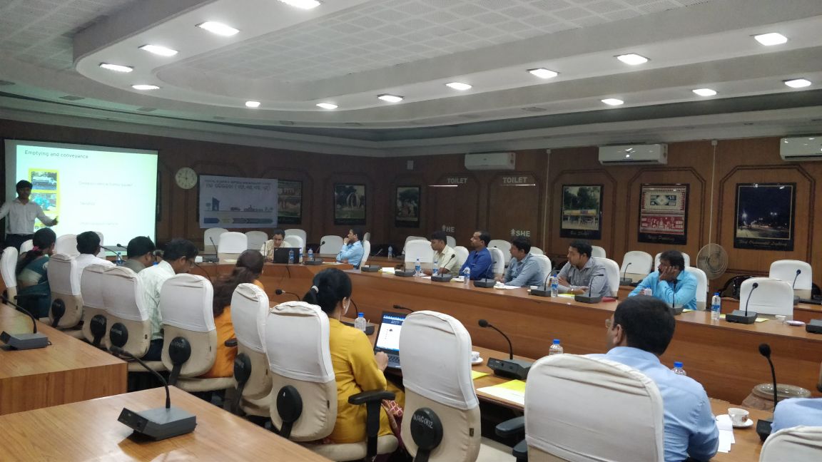 bmcbbsr's tweet photo. The State Policy on #FSSM &amp; the importance of Value Chain of Fecal Sludge And Septage Management were discussed at today's district-level #triggeringworkshop held at BMC where #ULBs of Khurda District participated. https://t.co/zj6YjECrZA