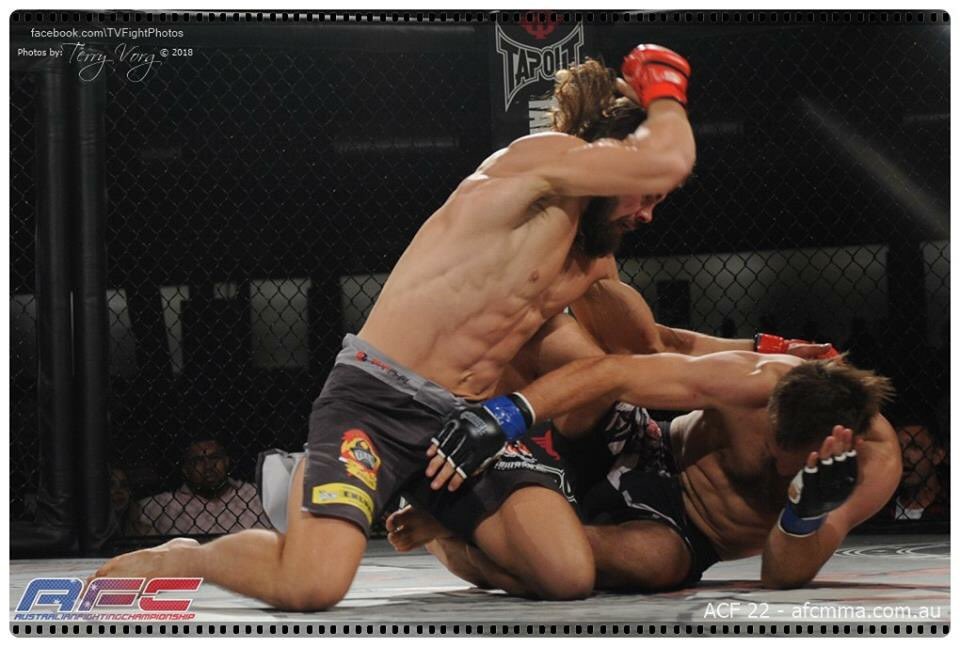 GlennSparv's tweet photo. The recipe is simple but not easy:
Isolate the victim, expose their weaknesses, add some form of abuse, get them to doubt what they know and feel, keep them on their toes, wear them down, and stir well. Served. 
#mma https://t.co/ANVu4E8eXZ