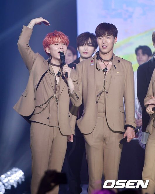 라임라잇💙 tweet media