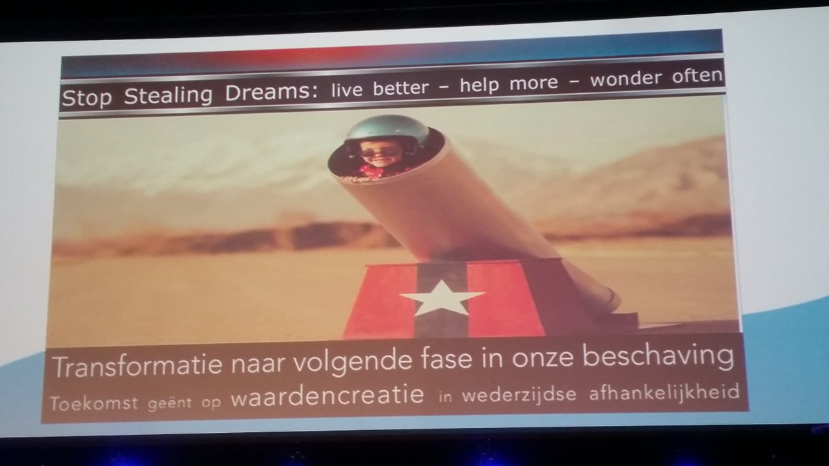 Mmabdkvb's tweet photo. #LBBO #RuudVeltenaar Leerlingen die mogen samenwerken bereiken een 4x hoger niveau dan alleen! https://t.co/0OwABQpB6l