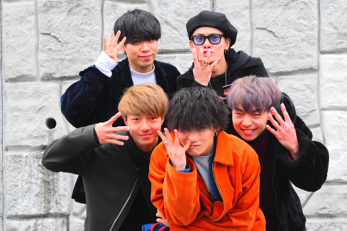 yumezaki9's tweet photo. こんにちは、長田 隼冬です！
自分じつは…。youtubeなんです📸
［よつば］
ってグループでやらさせてもらってます👏
そこでこの前#宮崎人はカワイイ のイベントの動画をあげさせて頂きました！

良かったら見てください☺️👍

https://t.co/ycjik5g5sx https://t.co/sXp2uy8IZ9