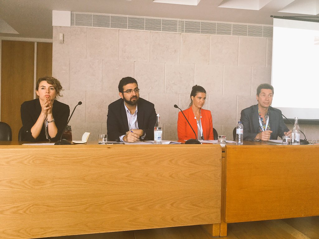 moocmaker's tweet photo. Panel: Are MOOCs opening up education? #MOOCMaker Global Symposium https://t.co/8eA3BNPbHV