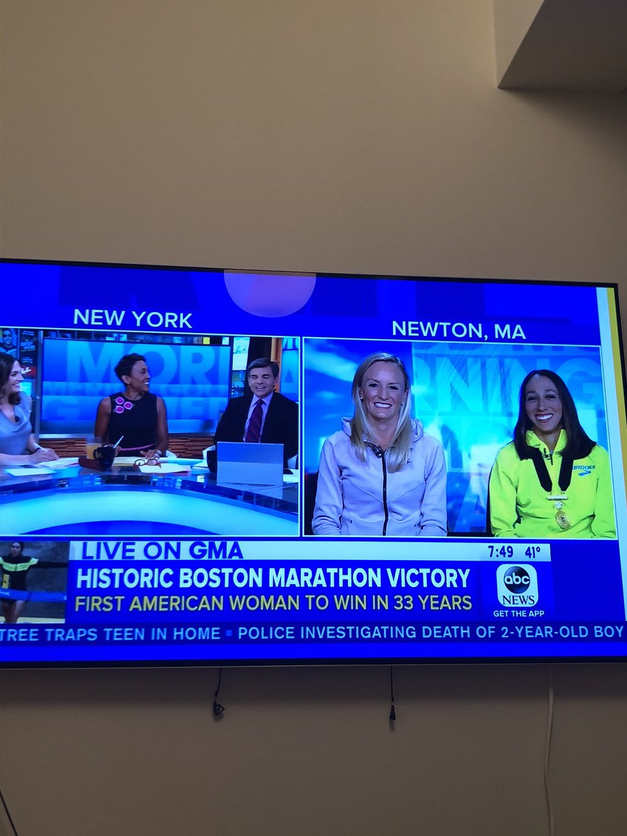 marywitt's tweet photo. Pinch me. You know the next generation of girls (and boys!) are getting inspired by @des_linden &amp; @ShalaneFlanagan breakthrough victories https://t.co/afnziDr1UM