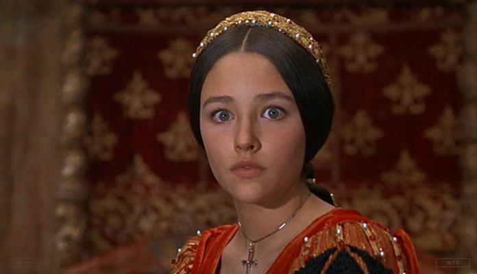 Olivia Hussey is now 67 years old, happy birthday! Do you know this movie? 5 min to answer! 