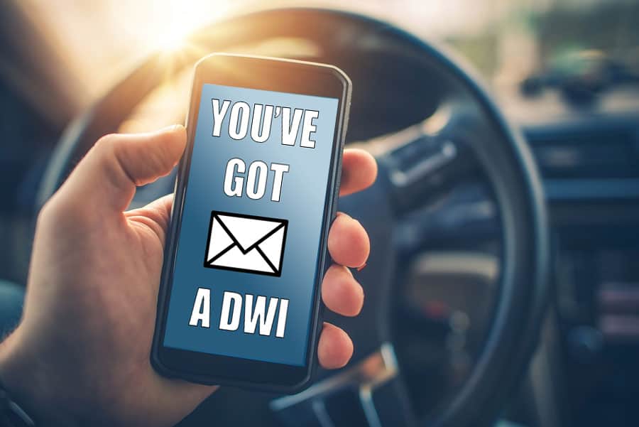 Reading Email While Driving Drunk - Guess What Happened? lifesafer.co/2IYzqC8 #DontDrinkAndDrive