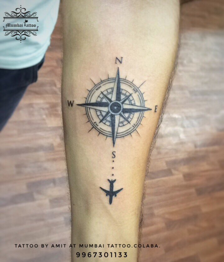 20 Cool Compass Tattoo Designs  Meaning  The Trend Spotter