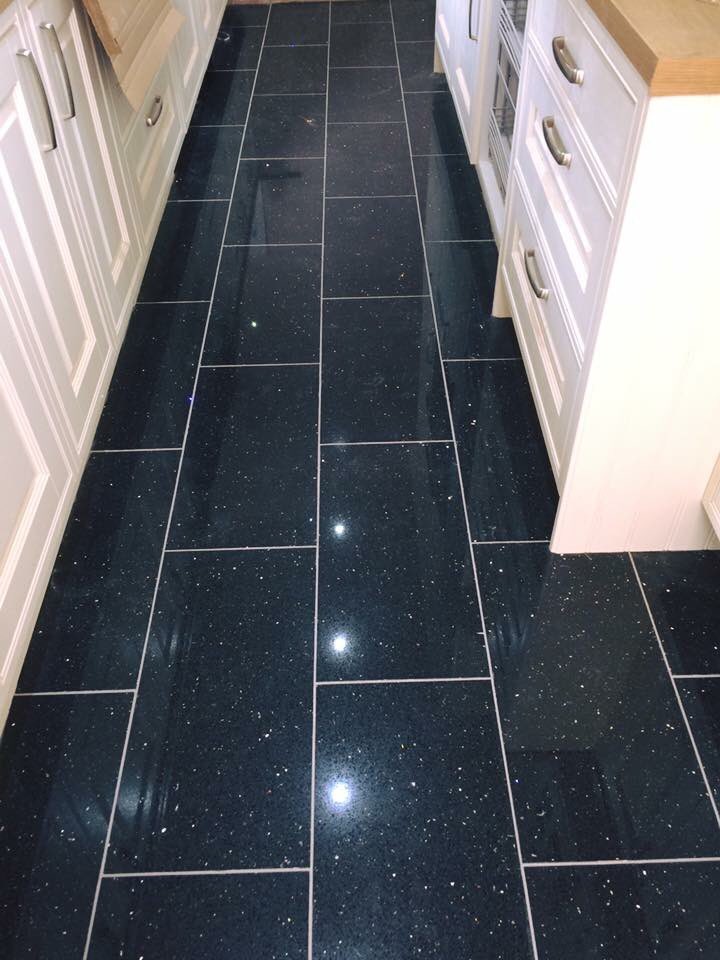 NewVisionLtd's tweet photo. We love a good tile at New Vision

Whether it be Kitchens, Bathrooms, Floor or Walls we’re you’re guys. 

Get in touch today for a free quote 

#Cardiff #Tilers #Contractors #Kitchen #Bathrooms https://t.co/m0CpFNDafl