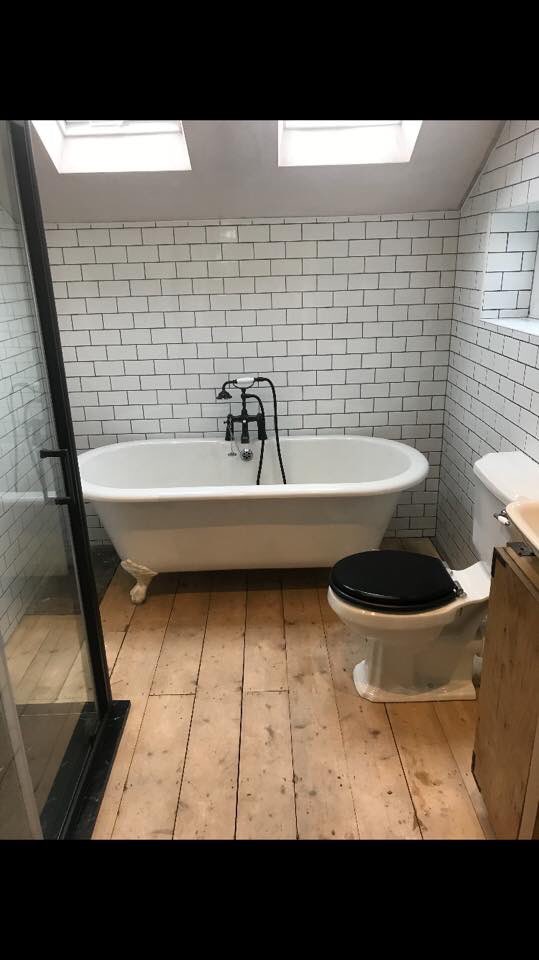 NewVisionLtd's tweet photo. We love a good tile at New Vision

Whether it be Kitchens, Bathrooms, Floor or Walls we’re you’re guys. 

Get in touch today for a free quote 

#Cardiff #Tilers #Contractors #Kitchen #Bathrooms https://t.co/m0CpFNDafl