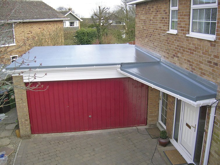 TopsealSystems's tweet photo. A Topseal fibreglass (GRP) flat roof is only fitted by trained and approved installers and comes with a 20 - 40 year workmanship and materials guarantee. No more #FlatRoofProblems https://t.co/oWcyW7sfOp