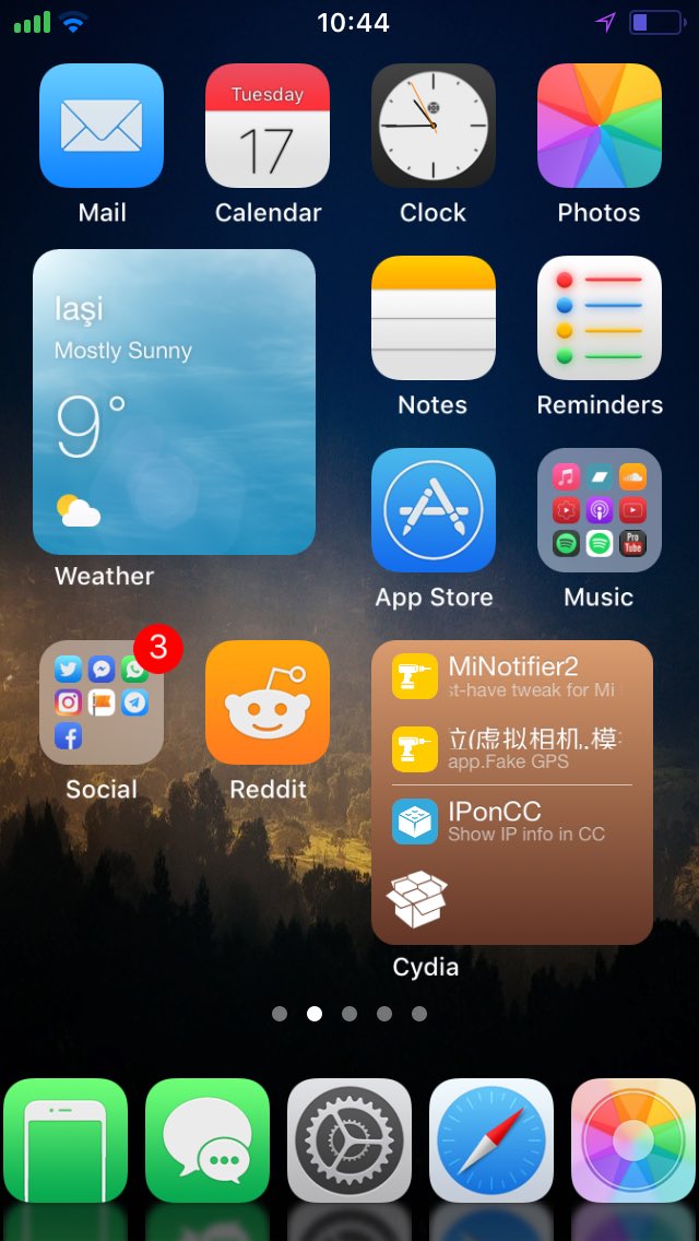 ATAmusic's tweet image. Finally #iosblocks installed and working (with bugs obvious). 🤩 Good job @auxiliumdev ! 👍