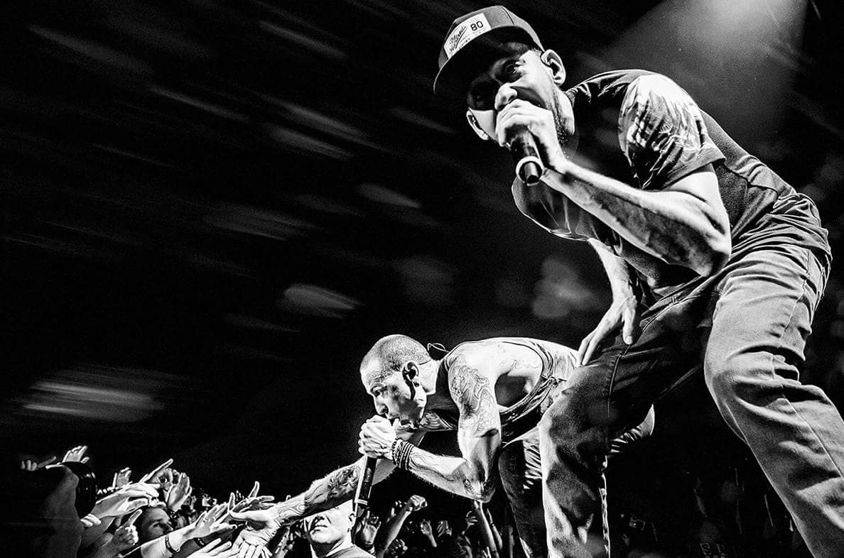 gretelgrimm29's tweet photo. Quiero oir la voz de @ChesterBe,recordar a @linkinpark y disfrutar del esfuerzo de @mikeshinoda
https://t.co/41am3HdIOb
#WeLoveChester
#FuckDepression
#MakeChesterProud
#MikeShinodaInSpain
#PostTraumaticInSpain
@LPLive @LPfansGB @LinkinPark_HUB
@CarlosJRubiofm @LPAustria https://t.co/6XkEEZsDkd