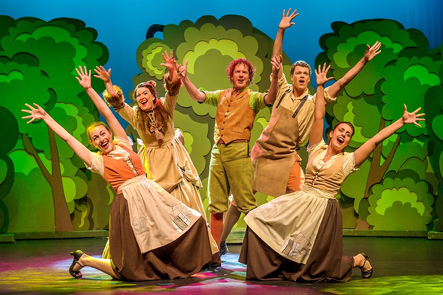 TheaterOrpheus's tweet photo. @VanHoorne Dat klopt @VanHoorne hierbij de juiste link https://t.co/tDQxInGepH #theaterblog https://t.co/kZAuwKs3mX