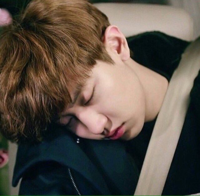 oo61pcy's tweet photo. EXO垢作りました！

01line 고2

ちゃにょる大好き☺︎♡

深く絡める人募集中🙋🏻‍♀️🌙

#Twitter上にいるEXOペンさん全員と繋がるのが密かな夢だったりするのでとりあえずこれを見たEXOペンさんはRTもしくはフォローしていただけると全力でフォローしに行きます https://t.co/8UXZywqbCF