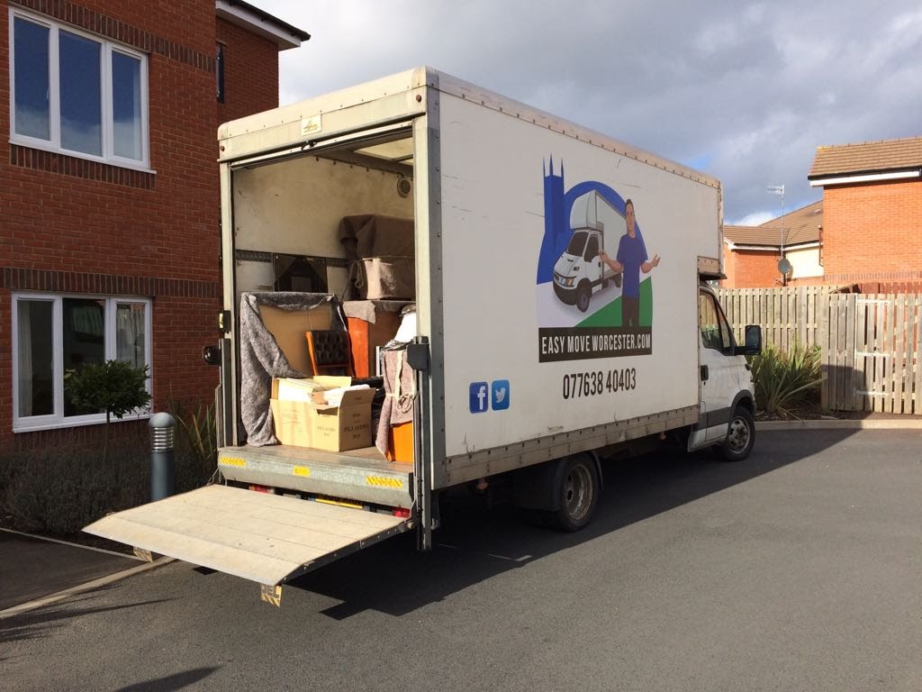 PeteEasyMove's tweet image. Looking for a #removal company in #Worcester? Look no further! We&apos;re reliable, experienced and friendly. Call or email for more information easymoveworcester.com
