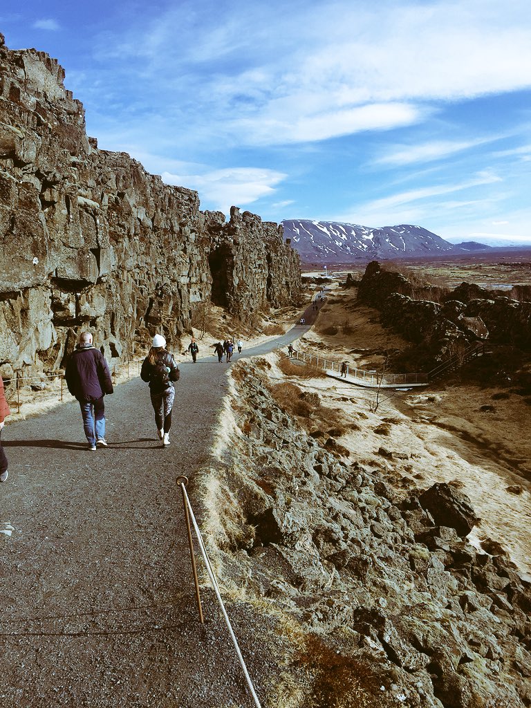 ContinentChaser's tweet photo. The only place in the world where tectonic plates and ocean ridge are visible on land. Incredible sight! 
https://t.co/cz6LCt8cvk
#iceland #continentchasers #CFtravel #cysticfibrosis #CFblogs #travelingtheworld #travelbug #travelholic #travelingram #musttravel #CFtravel https://t.co/WWtG20pAMW