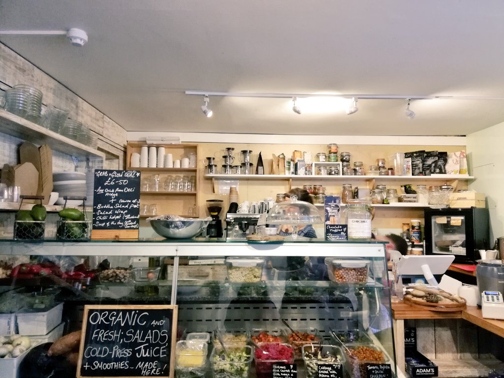 foodieinbristol's tweet photo. Mega lush breakfast @BeetsNRoots - get your five a day in one meal! #bbbeetsnroots #socialight https://t.co/KH9jwwNgok