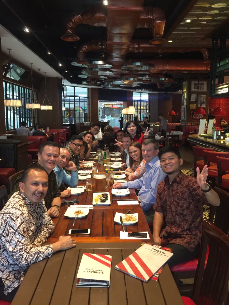 teguhadanya's tweet photo. Lunch Time... https://t.co/XiiT4jNcDa