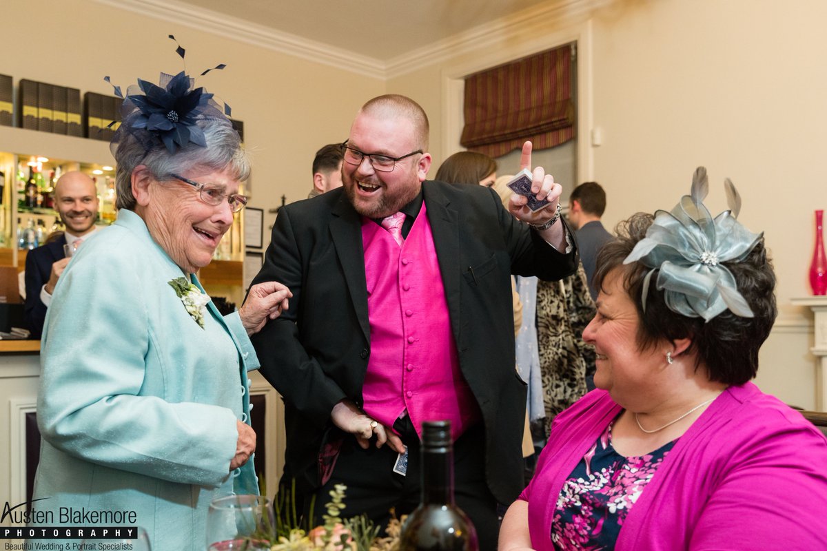 austenblakemore's tweet photo. The #Magician @paulgrundle doing what he does best at a #wedding #entertainment #entartainer #magic https://t.co/5Eslk9kKKb
